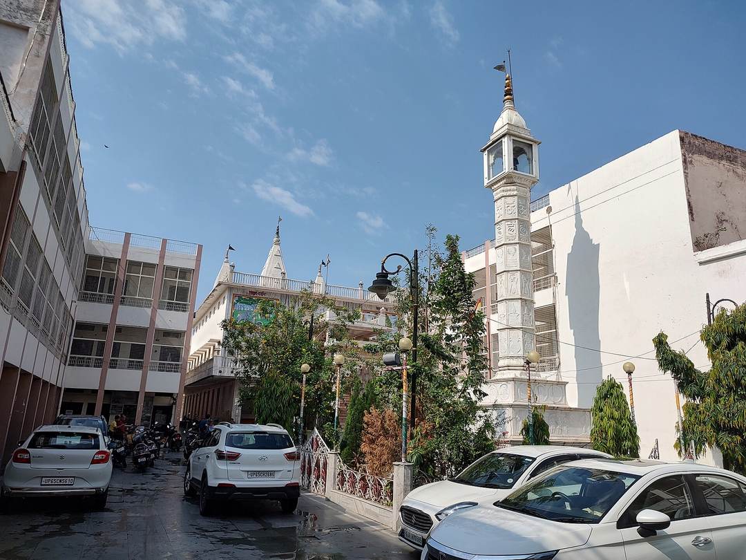 मंदिर, भेलूपुर, वाराणसी