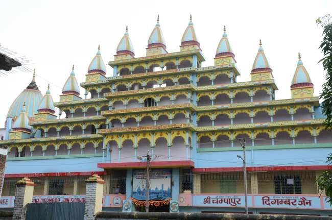 मंदिर, चम्पापुर
