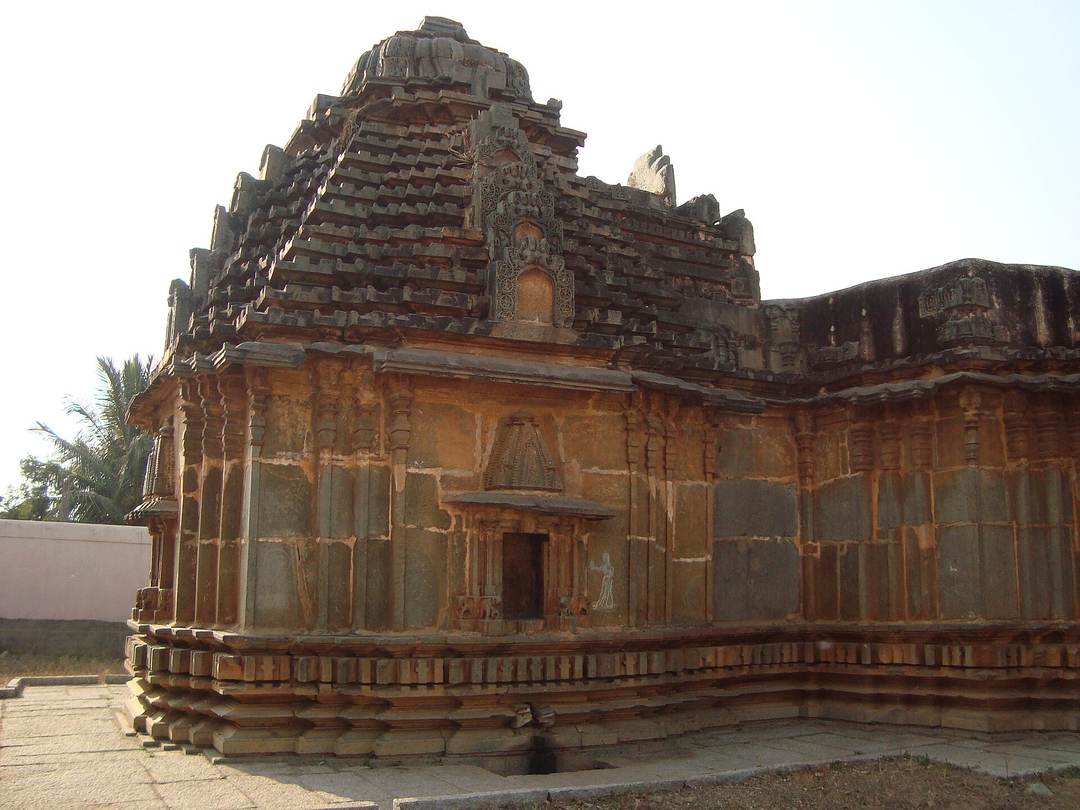मंदिर · प्राचीन जैन मंदिर, लक्ष्मेश्वर (शंख बसदि)