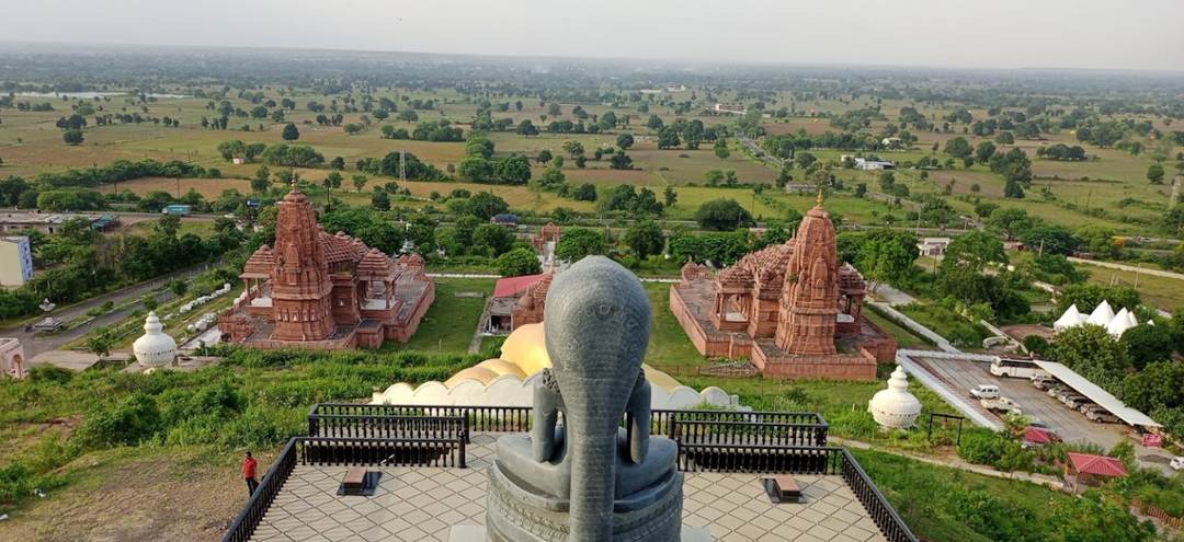 प्रतिमा · भगवान पार्श्वनाथ, 23 फ़ुट, पुष्पगिरि