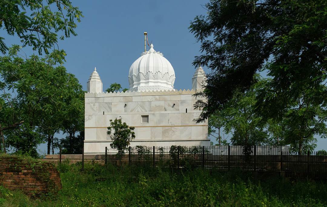 मंदिर · वैभारगिरि, राजगीर